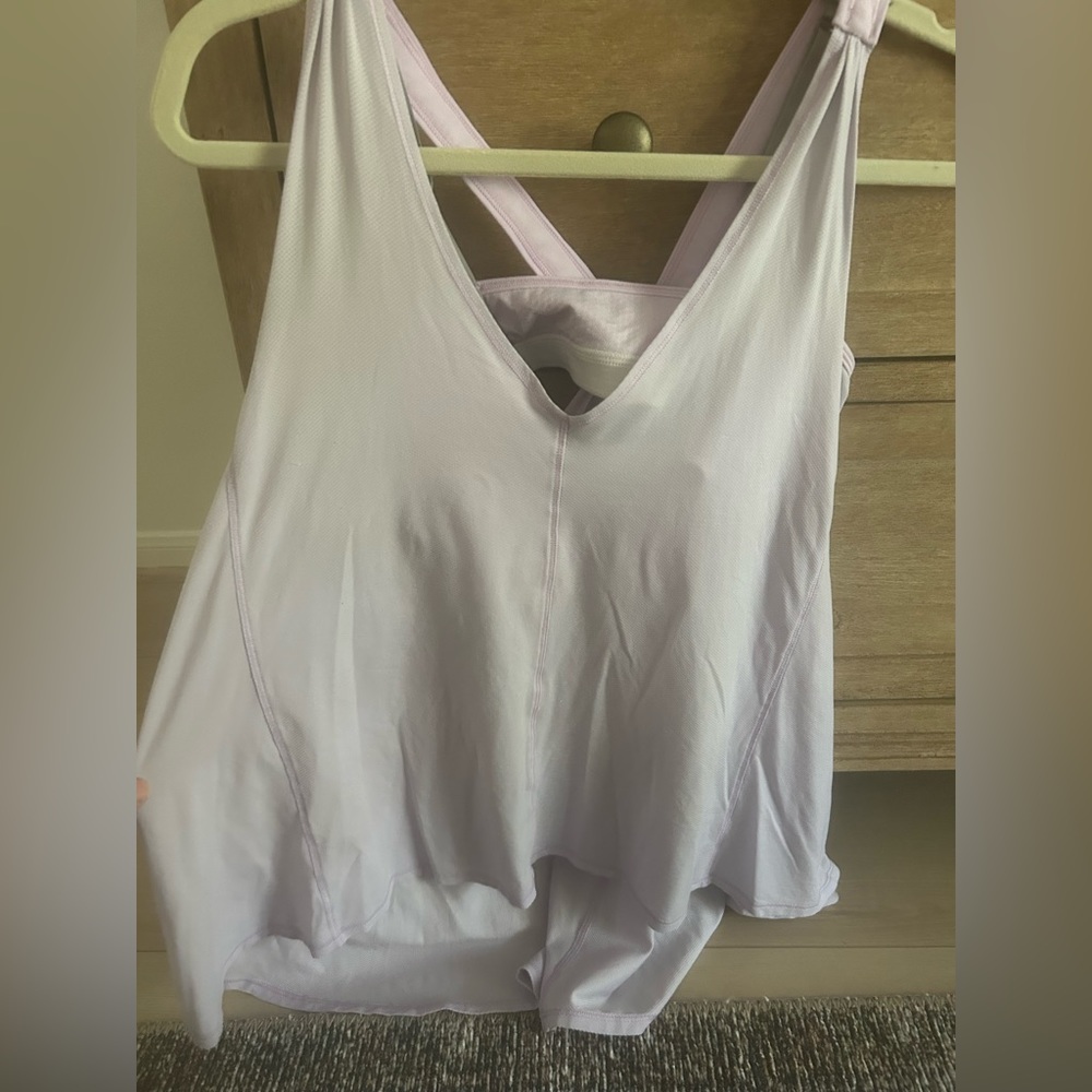 Lululemon tank